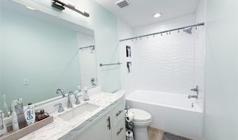 811 Roaming Road Dr, Allen, TX 75002