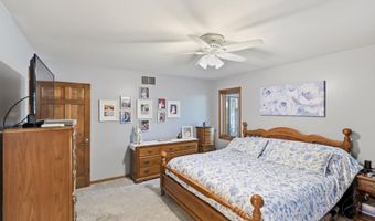 1309 Sanders Dr, Auburn, IN 46706