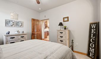 1508 Douglas Macarthur Rd NW, Albuquerque, NM 87107