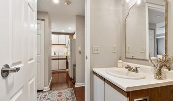 1 Watermill Pl 425, Arlington, MA 02476