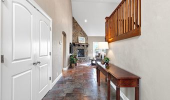 380 Mountaingate Dr, Springfield, OR 97478