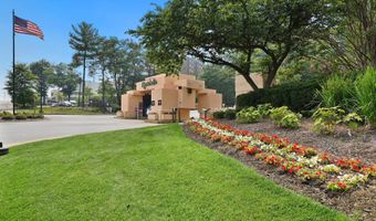 5904 MOUNT EAGLE Dr 718, Alexandria, VA 22303