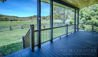214 Pasture Ln, Banner Elk, NC 28604