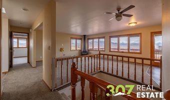 231 Carter View Dr, Cody, WY 82414