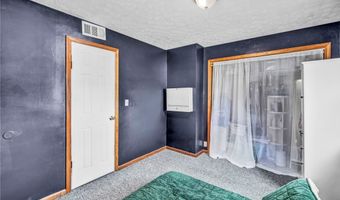 887 Reed Ave, Akron, OH 44306