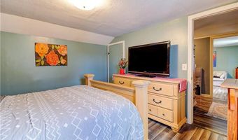 33 Maple Leaf Rd, Burrillville, RI 02826