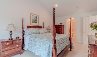 105 Congressional Dr, Cape May Court House, NJ 08210