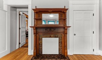 543 Newport Ave, Attleboro, MA 02703