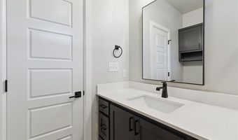 124 W 5th St, Arcadia, OK 73007