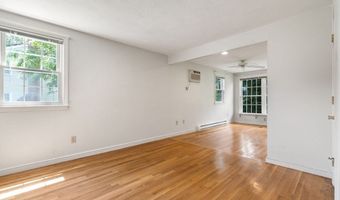 129 Plymouth Rd, Bellingham, MA 02019