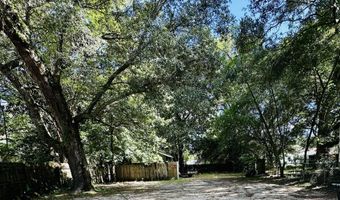 262 Forrest Ave, Biloxi, MS 39530