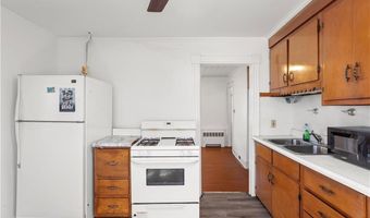 63 Lincoln Ave, Cranston, RI 02920