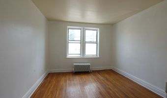 573 AVENUE E 6, Bayonne, NJ 07002