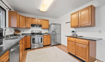 6860 Burlwood Dr, Anchorage, AK 99507