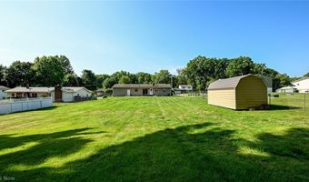 577 Catalina Dr, Akron, OH 44319