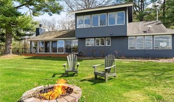 1711 W Church Rd, Alden, WI 54026