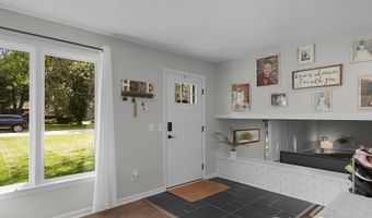9049 VICTOR Ave, Jenison, MI 49428
