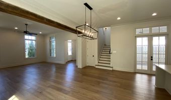 2110 Belfleur St, Baton Rouge, LA 70808
