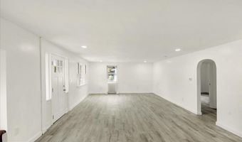105 GIBRALTAR Rd, Reading, PA 19606