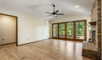 9 Boyce Ln, Bella Vista, AR 72715