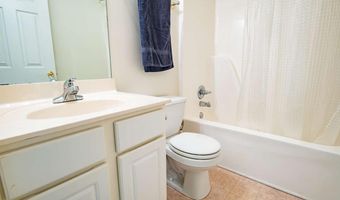 165 Spring Lk, Athens, GA 30605