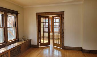 301 S Main St, Ada, OH 45810