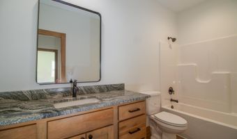 325 S Lakeview Way, Ashland, NE 68003