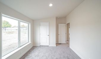 960 Cottage Ln, Blackfoot, ID 83221