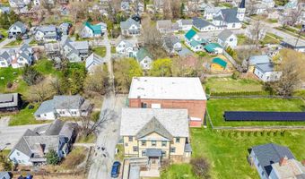 14 School St, Bristol, VT 05443