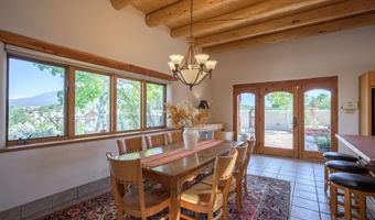 265 Hondo Seco Rd, Arroyo Seco, NM 87514