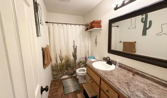 1010 Avenue J, Abernathy, TX 79311