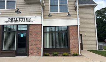 67 W Main St, Clinton, CT 06413
