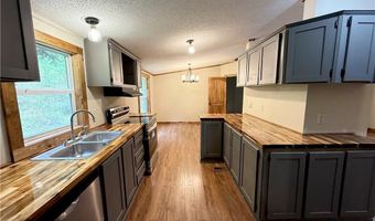 1074 Howard Colvard Rd, Crumpler, NC 28617