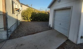 945 Holly St, Bullhead City, AZ 86442