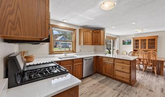 13 Harrigan St, Bethlehem, NH 03574