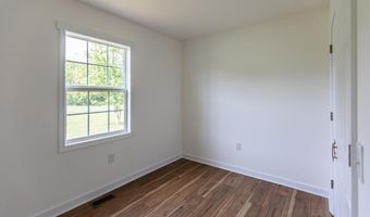 212 Cornfield Ln, Appomattox, VA 24522