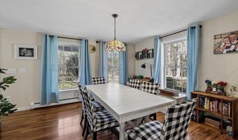 5 Whitetail Ln, Chester, NH 03036