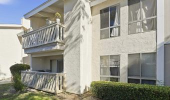 2566 White Oak Pl 6, Escondido, CA 92027