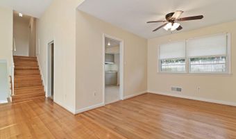 6011 ROOSEVELT St, Bethesda, MD 20817