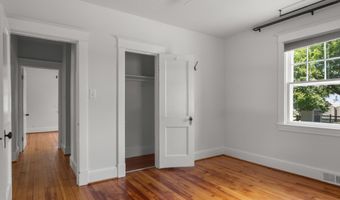 2 HIGHLAND Ave, Annapolis, MD 21403