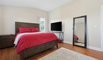 49 Emanuel St, North Providence, RI 02911