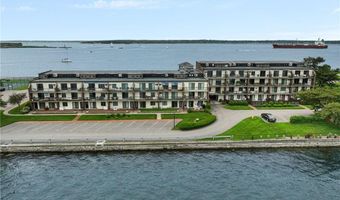 306 America, Newport, RI 02840