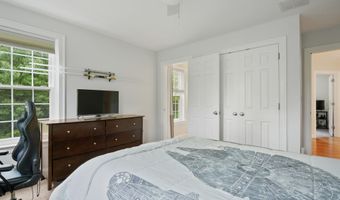 4 Chablis Ct, Bedford, NH 03110