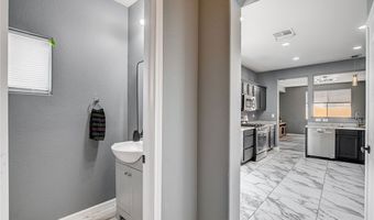 6861 Sweet Pecan St, Las Vegas, NV 89149