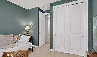 6109 Nauman Dr SE, Albuquerque, NM 87106