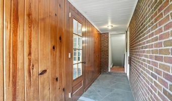 1330 Bunker Hill Rd, Ashtabula, OH 44004
