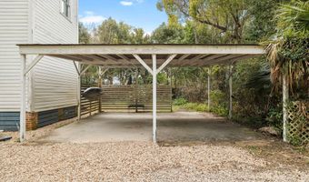 107 Ave B, Apalachicola, FL 32320