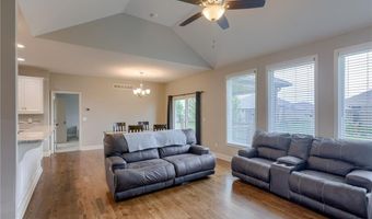14145 Amanda Ln, Basehor, KS 66007