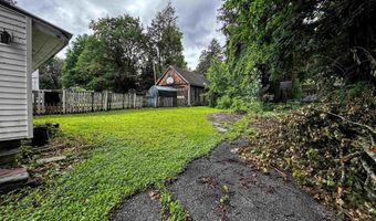 127 Dewey St, Bennington, VT 05201
