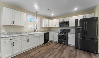 603 S Raccoon Rd 14, Austintown, OH 44515